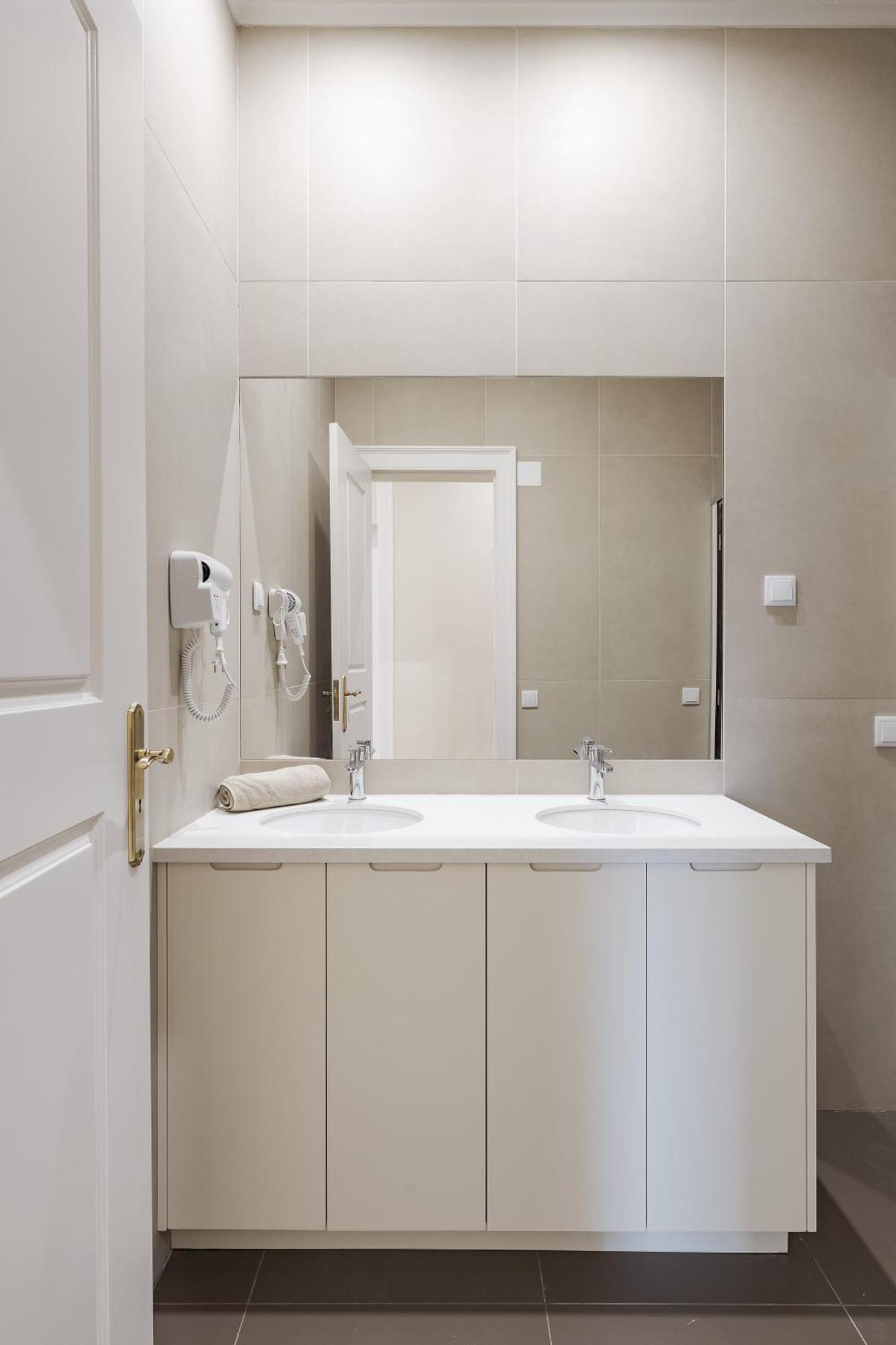 Santa Maria Rooms And Apartments 세투발 외부 사진