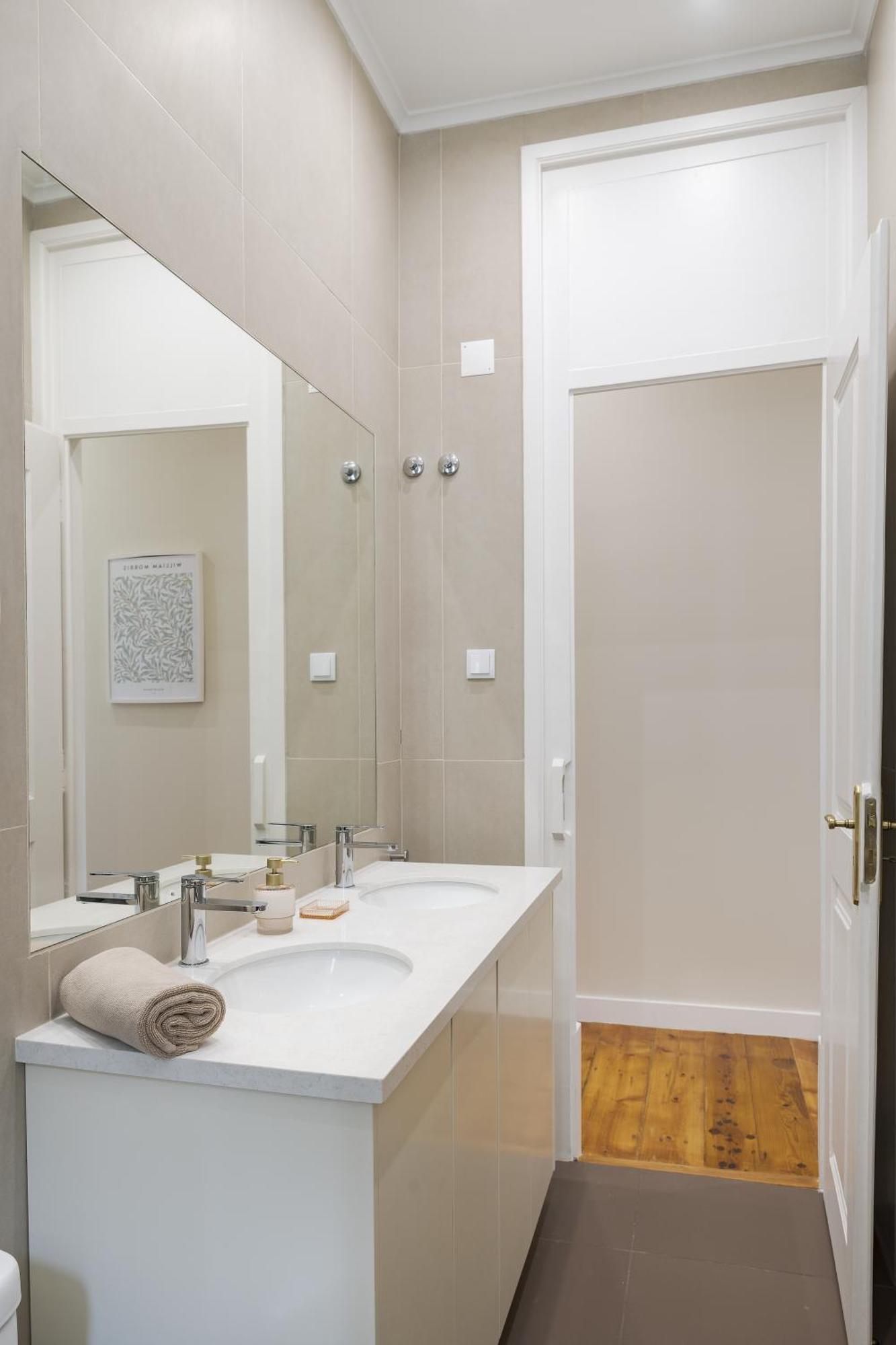 Santa Maria Rooms And Apartments 세투발 외부 사진